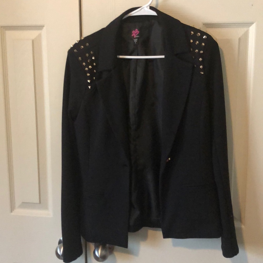 2B Blazer